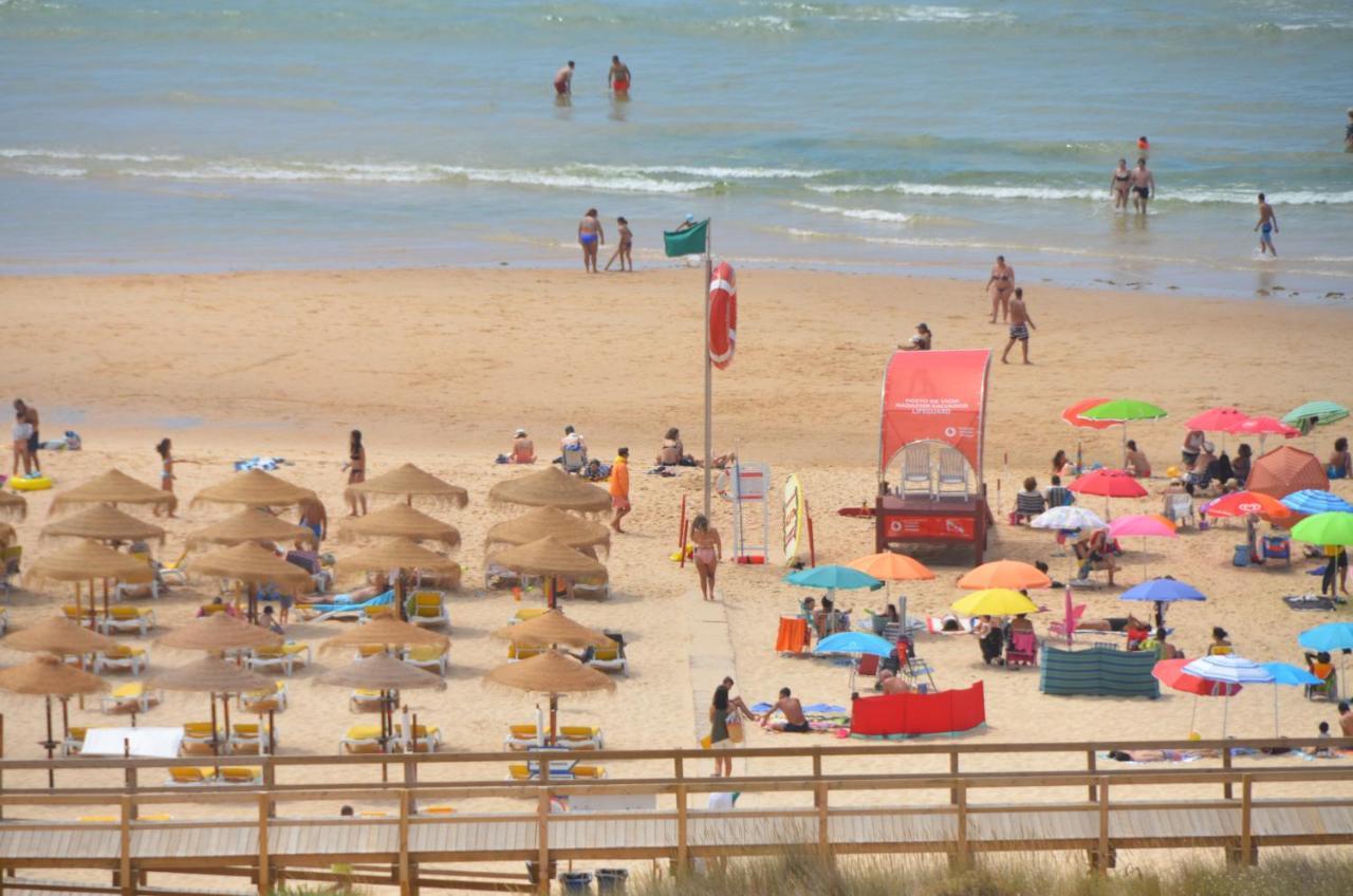 Apartamento Monte Gordo T2 Frente Mar Exterior foto